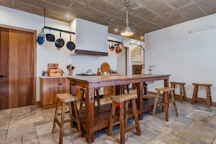4 Bedroom Property for Sale in Lemoenkloof Western Cape